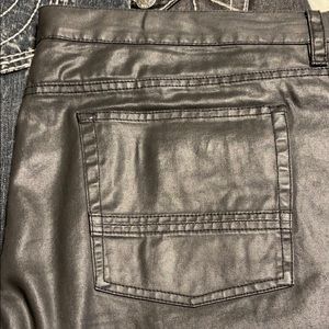 Kenneth Cole Men’s Coated Jeans Black Sz 38x32